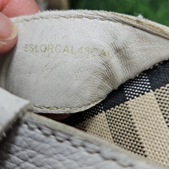 Burberry White Leather Espadrille Thong Wedge Sandals Check Size 39 . Box not in - Picture 11 of 13